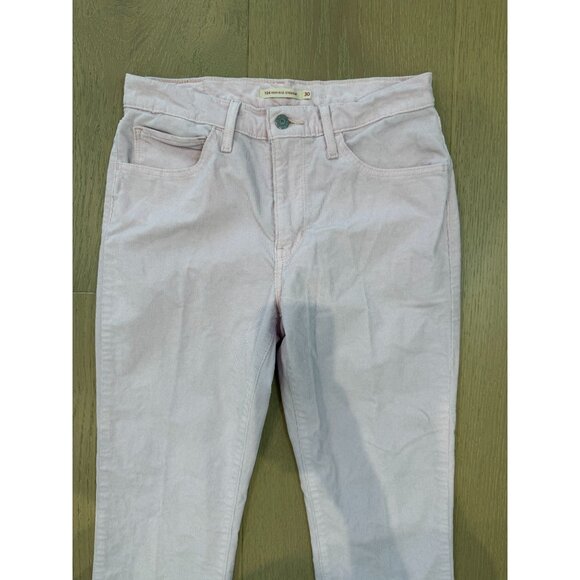 Levi's Women's 724 High-Rise Straight-Leg Corduroy Jeans, size W30 L30 - Picture 7 of 16